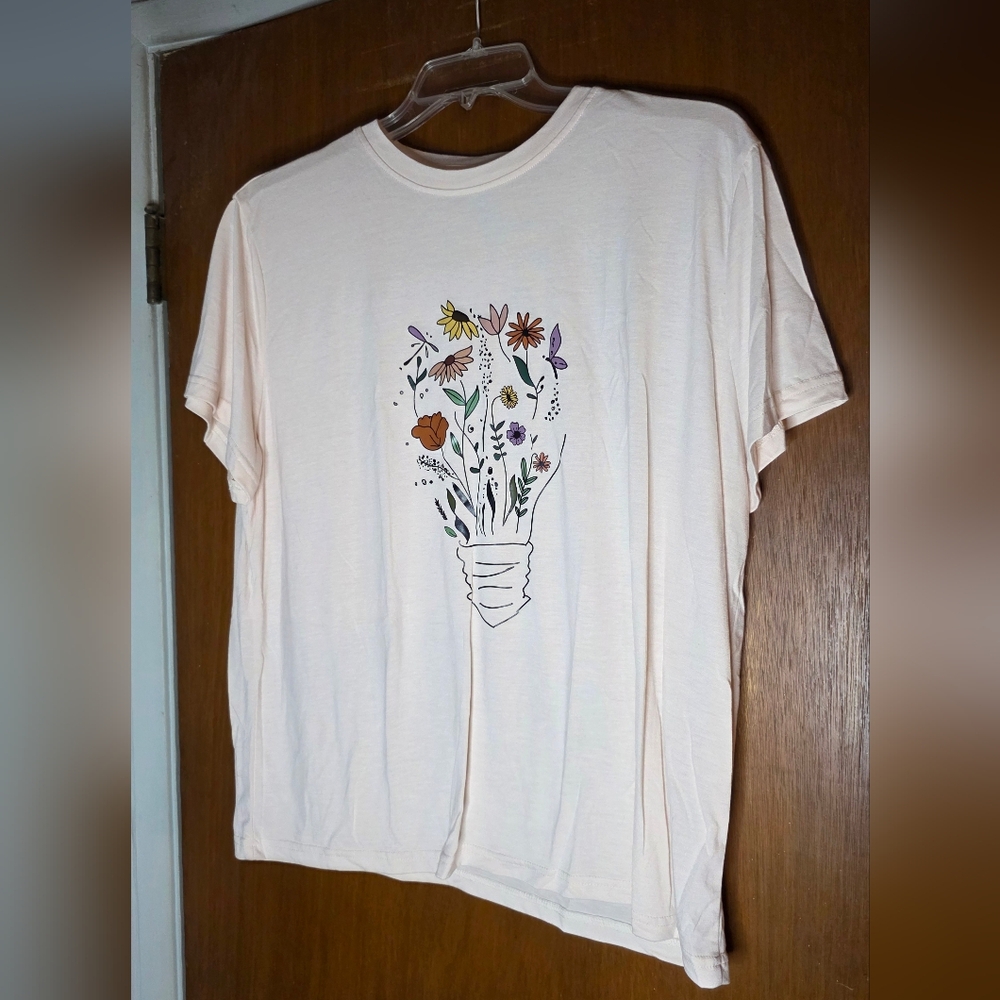 Shein Curve Graphic Tee Light Bulb Floral Print 2XL